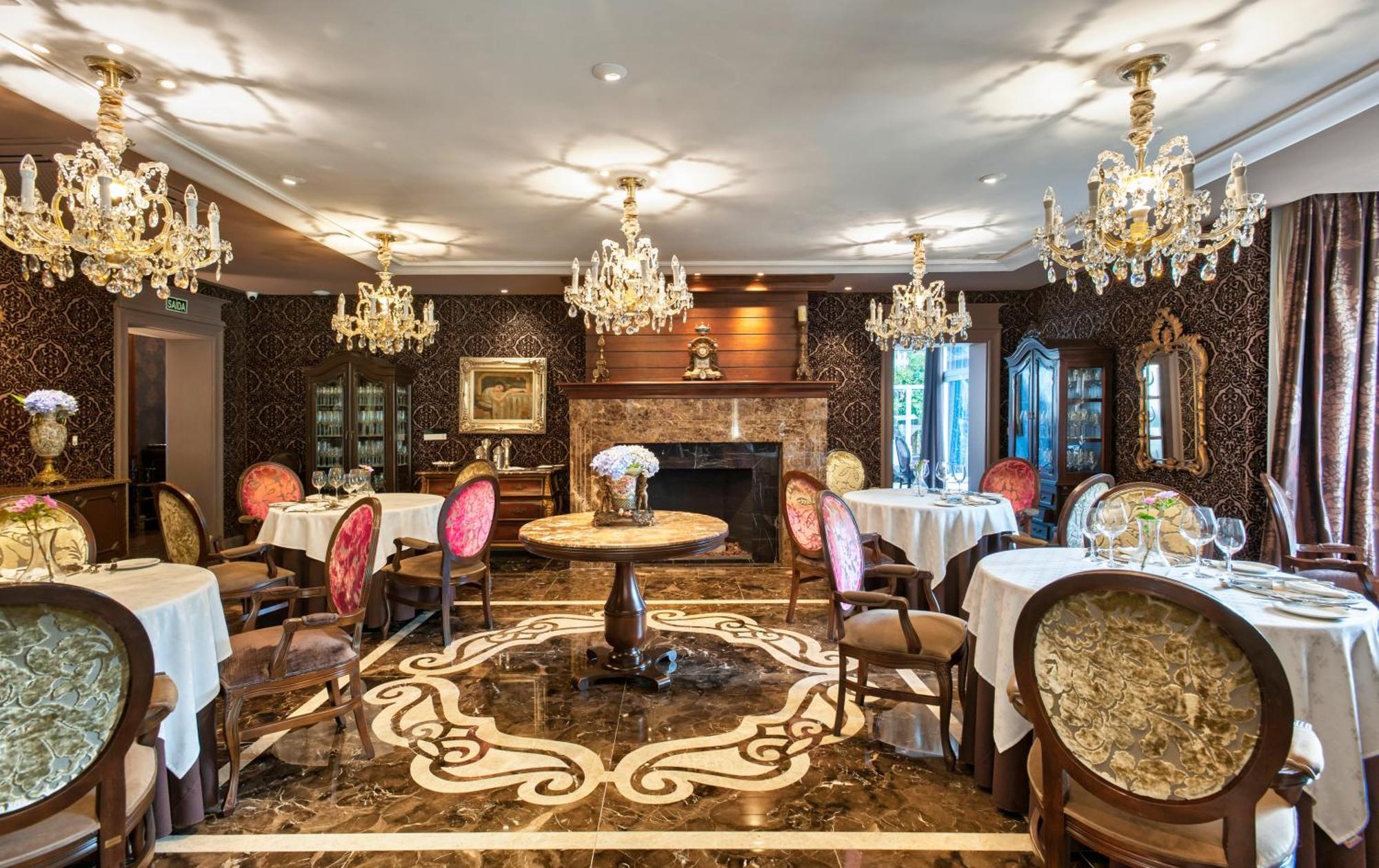 Castelo Saint Andrews Hotel Gramado Ngoại thất bức ảnh