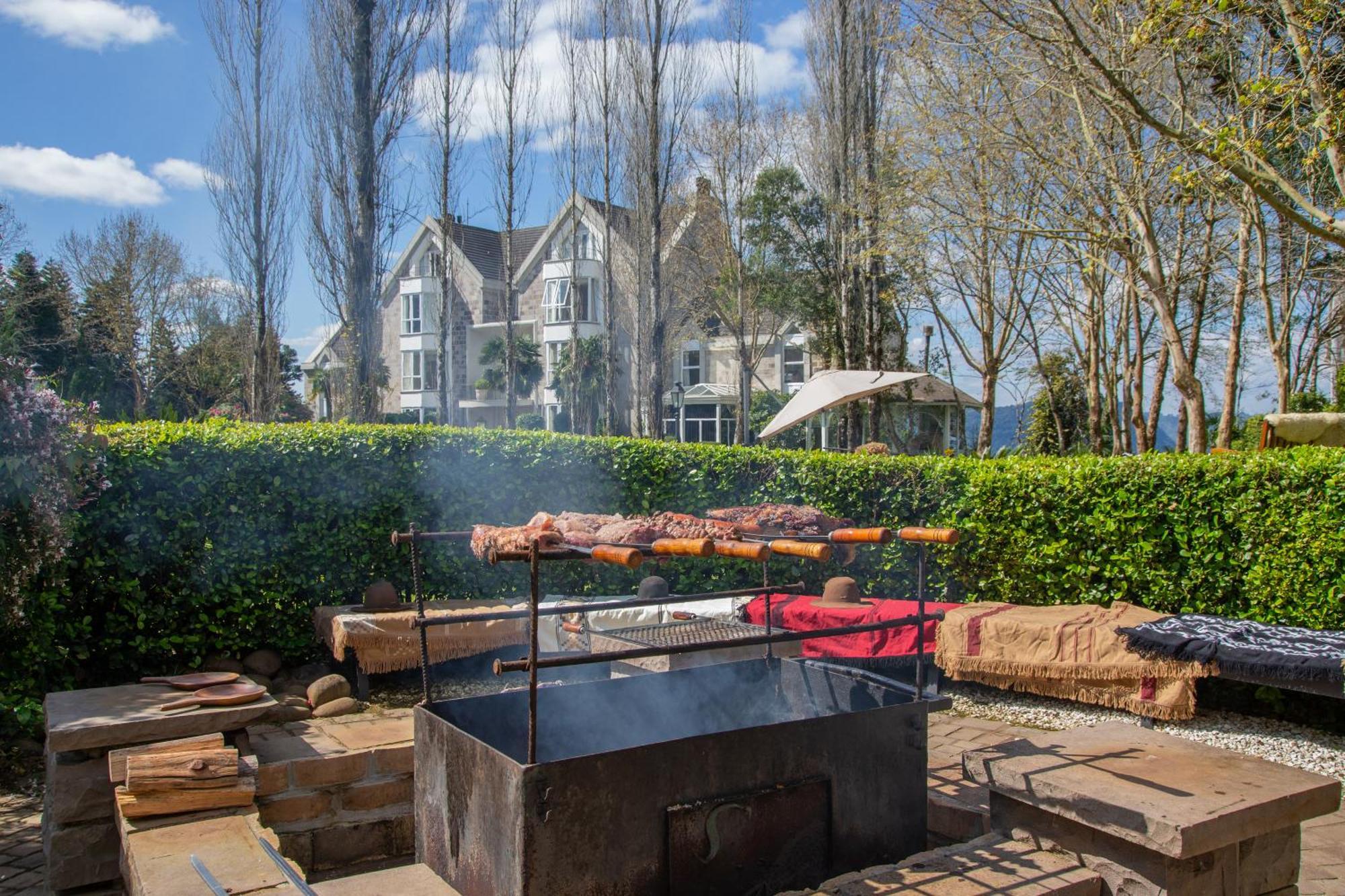 Castelo Saint Andrews Hotel Gramado Ngoại thất bức ảnh